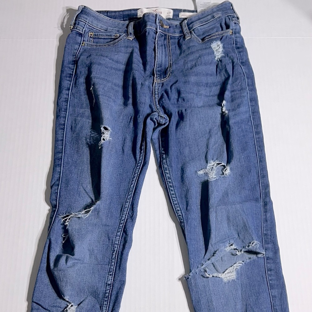 Hollister size S5